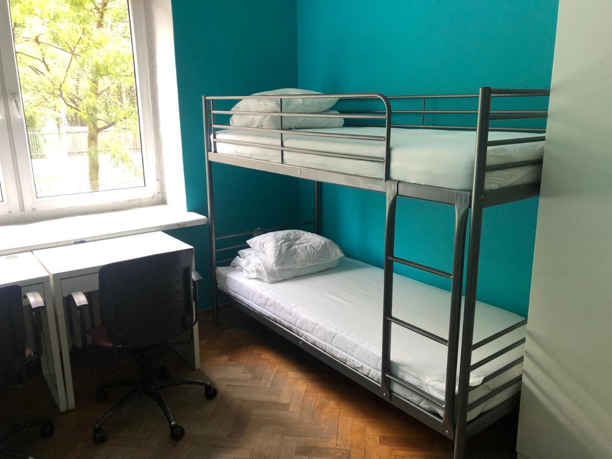Student-House Kazimierzowska Hostel Varsó Kültér fotó