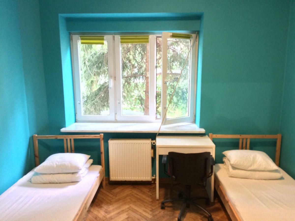 Student-House Kazimierzowska Hostel Varsó Kültér fotó